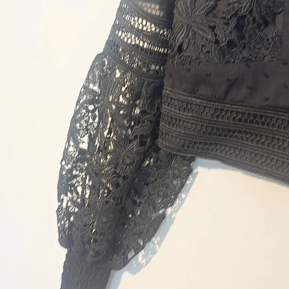 Revolve x Bardot Black Lace Crop Long sleeve top women size 6